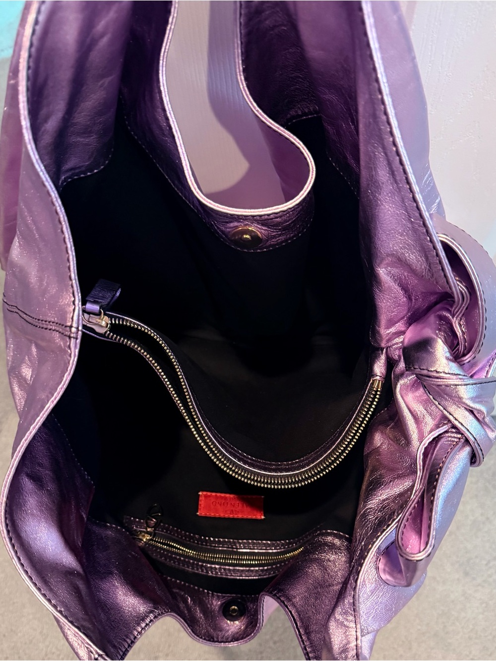 Valentino Garavani Metallic Purple Tote Bag - Picture 3 of 12